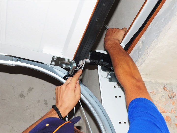 Garage Door Roller Replacement