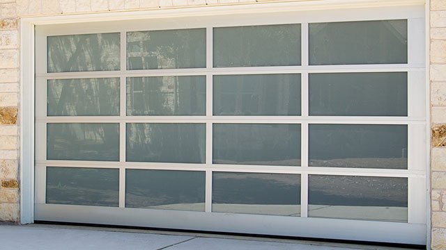 Wayne Dalton - Aluminum Model 8850 - Clear Anodized - White Laminate Glass